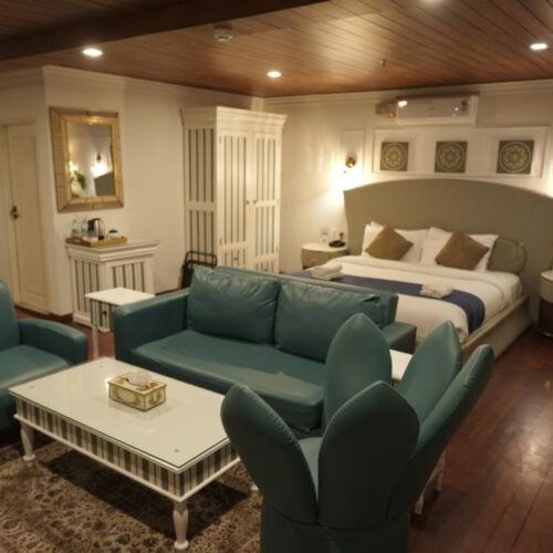 Premium Suite