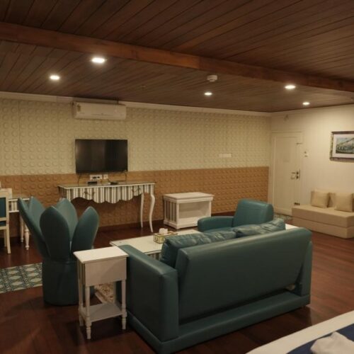 Premium Suite