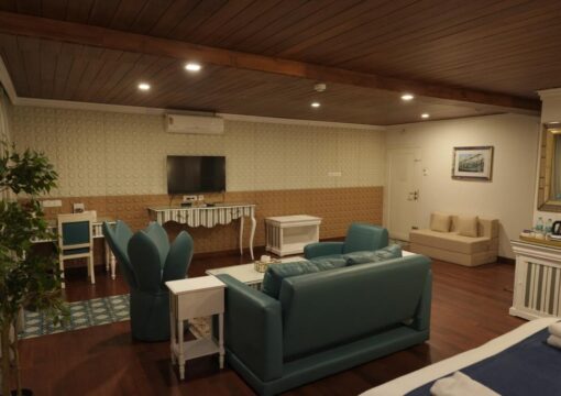 Premium Suite